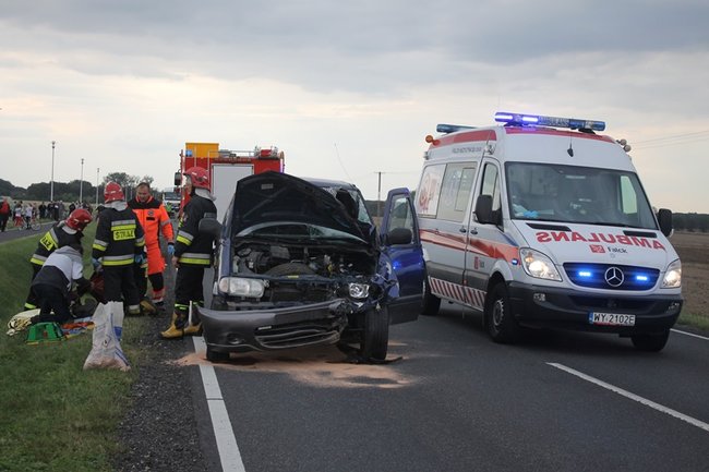 Motocyklista w ciężkim stanie - zdjęcia