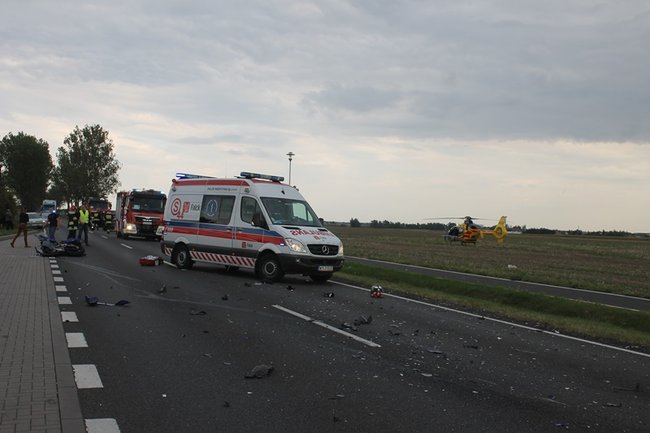 Motocyklista w ciężkim stanie - zdjęcia