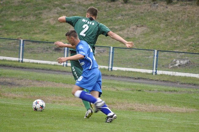 Piękna bramka zadecydowała o wyniku derbów ? zdjęcia