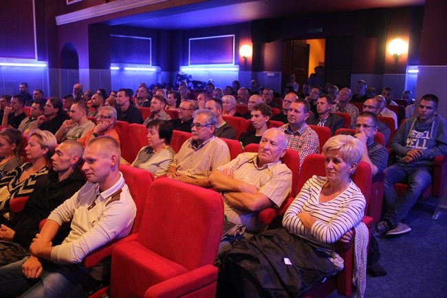 Naoczni świadkowie na premierze Karbali