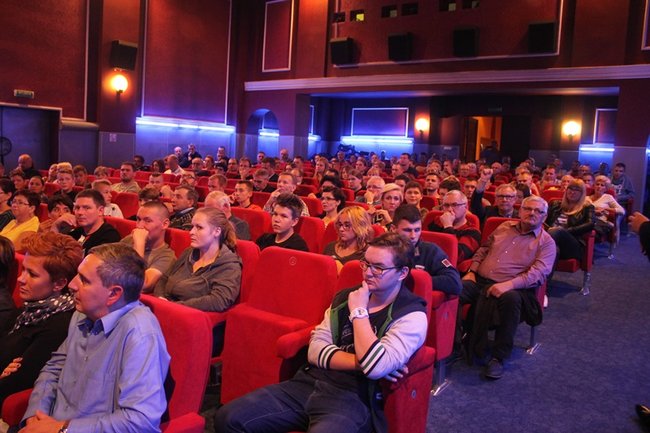 Naoczni świadkowie na premierze Karbali