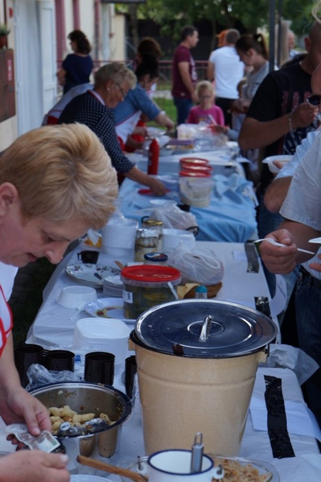 Z pyrą w roli głównej - zdjęcia