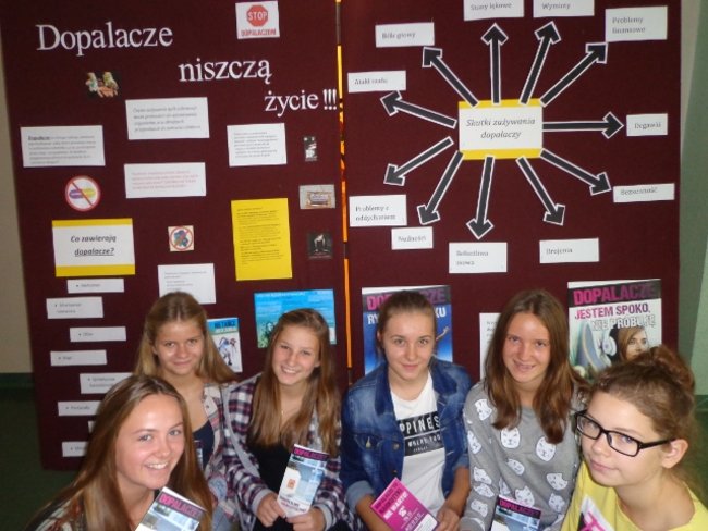 Dopalacze niszczą życie - zdjęcia