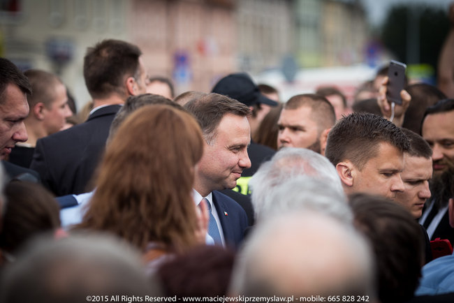 Tłum powitał prezydenta - fotorelacja