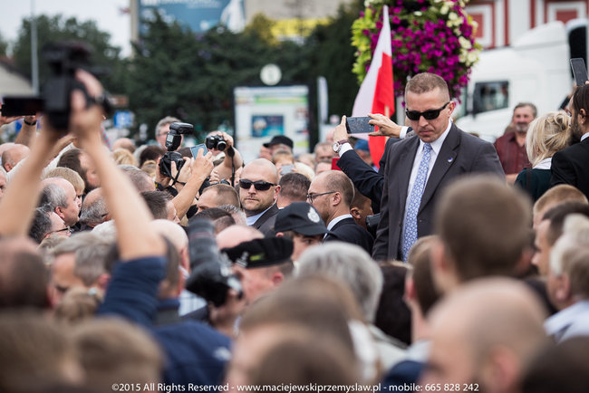 Tłum powitał prezydenta - fotorelacja
