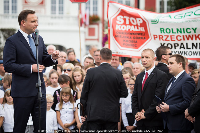 Tłum powitał prezydenta - fotorelacja