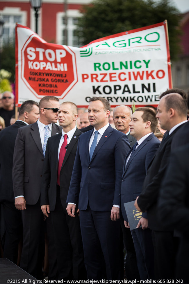 Tłum powitał prezydenta - fotorelacja