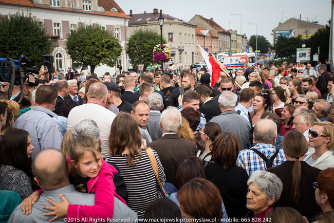 Tłum powitał prezydenta - fotorelacja
