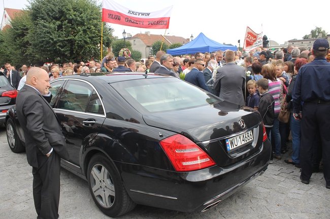 Tłum powitał prezydenta - fotorelacja