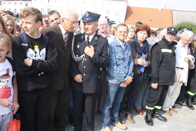 Tłum powitał prezydenta - fotorelacja