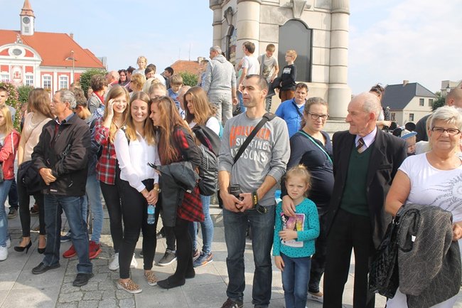 Tłum powitał prezydenta - fotorelacja