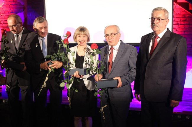 Sukces zawdzięczają ludziom - zdjęcia