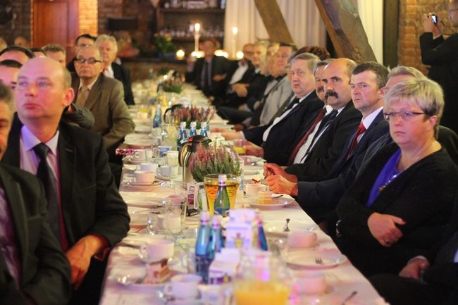 Sukces zawdzięczają ludziom - zdjęcia