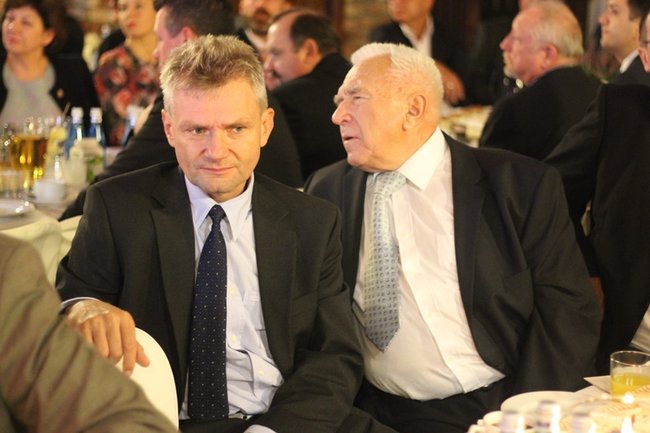 Sukces zawdzięczają ludziom - zdjęcia