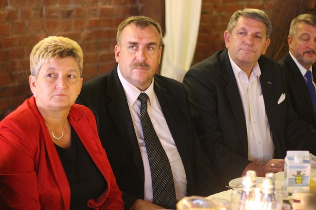 Sukces zawdzięczają ludziom - zdjęcia