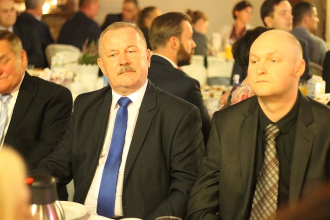 Sukces zawdzięczają ludziom - zdjęcia