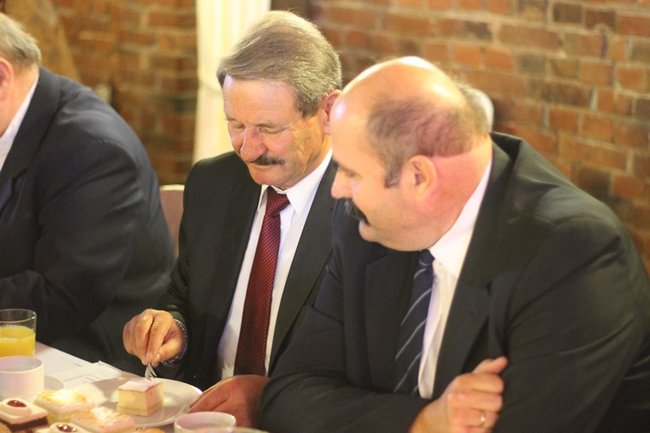 Sukces zawdzięczają ludziom - zdjęcia