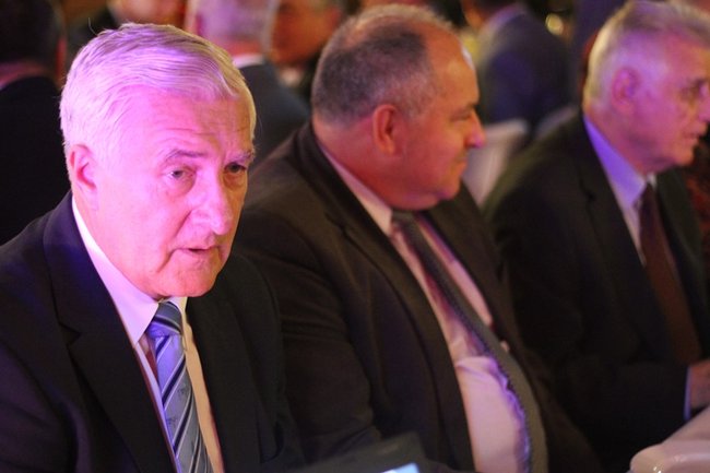 Sukces zawdzięczają ludziom - zdjęcia