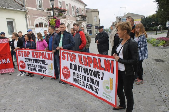 Manifestacja na gostyńskim rynku - zdjęcia