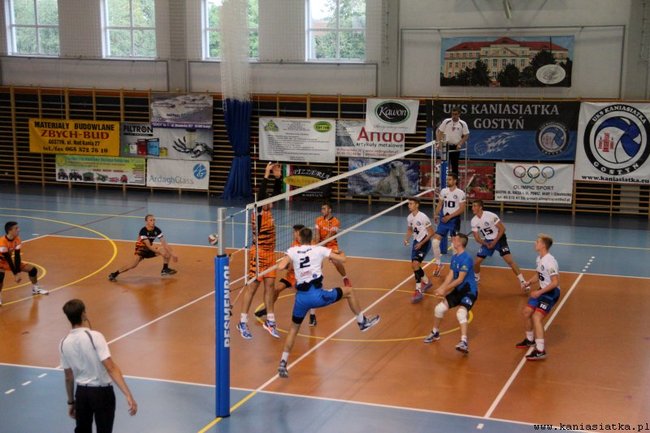 Udana inauguracja UKS Kaniasiatki ? zdjęcia