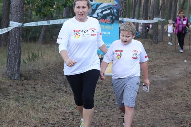 Rekordowy bieg w Piaskach - zdjęcia
