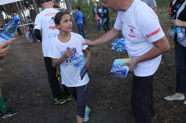 Rekordowy bieg w Piaskach - zdjęcia