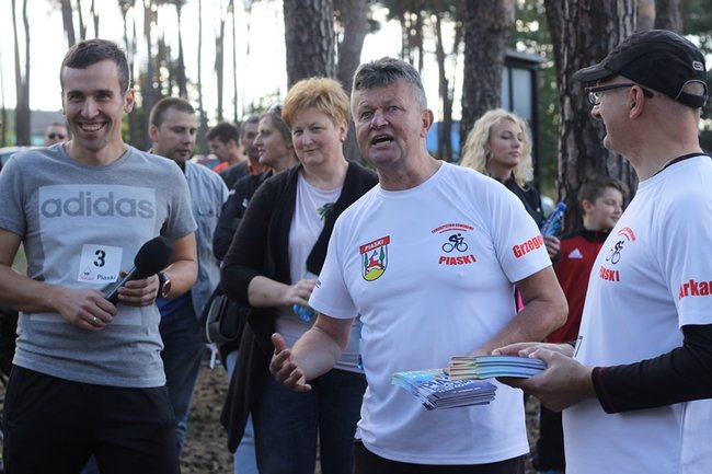 Rekordowy bieg w Piaskach - zdjęcia