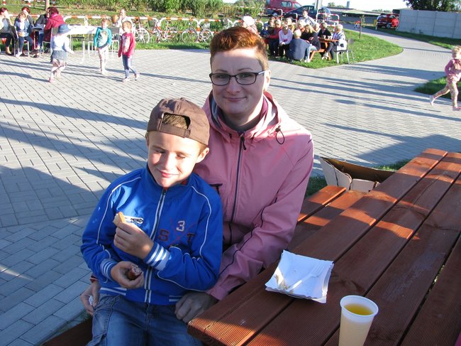 Biesiada wyszła im na zdrowie - zdjęcia