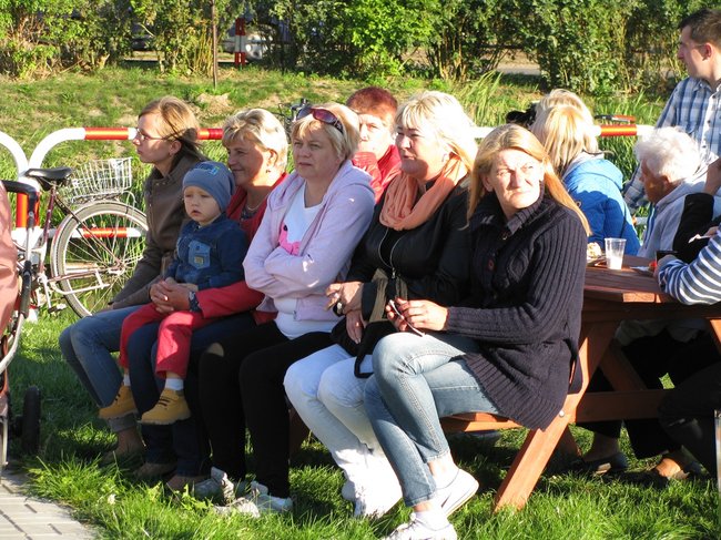 Biesiada wyszła im na zdrowie - zdjęcia