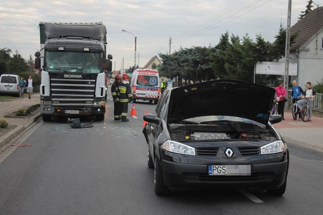 Kierowca renault w szpitalu - zdjęcia