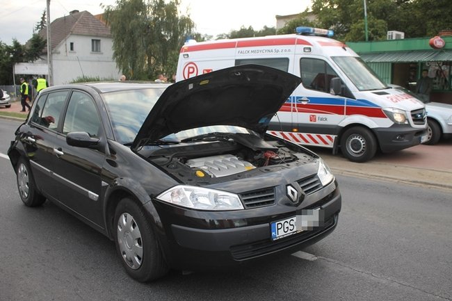 Kierowca renault w szpitalu - zdjęcia