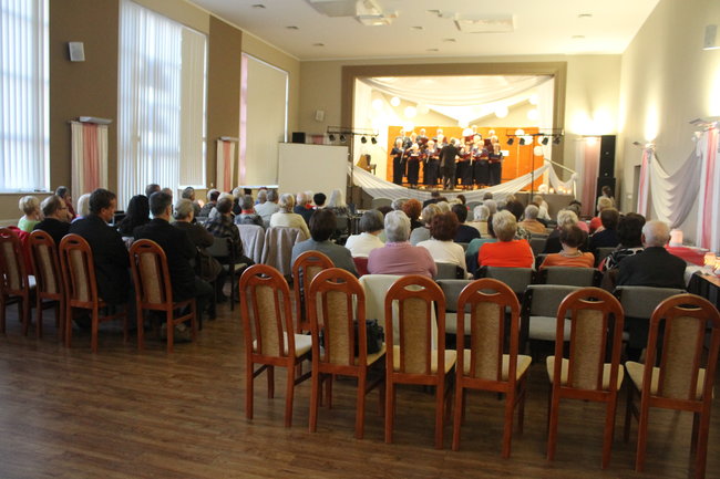 Jesień życia nie musi być samotna - zdjęcia