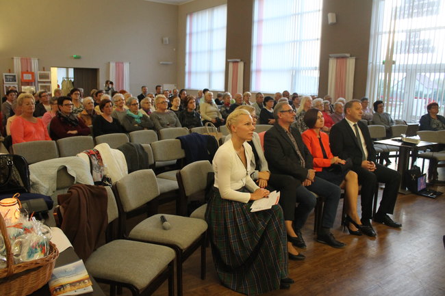 Jesień życia nie musi być samotna - zdjęcia