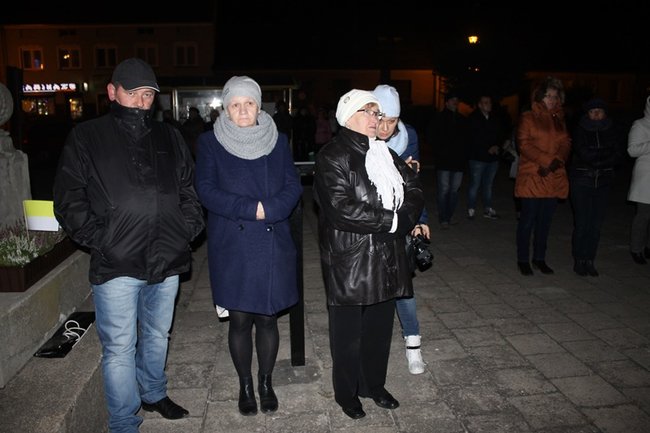 Uczcili pamięć Papieża Polaka - zdjęcia