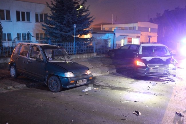 Wyjeżdżał z parkingu i... - zdjęcia