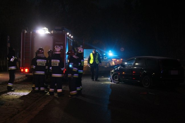 Wyjeżdżał z parkingu i... - zdjęcia