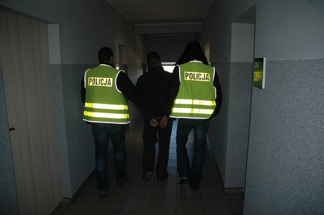 Policjanci rozbili gang - zdjęcia/film