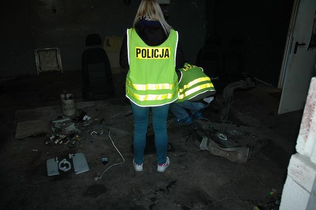 Policjanci rozbili gang - zdjęcia/film