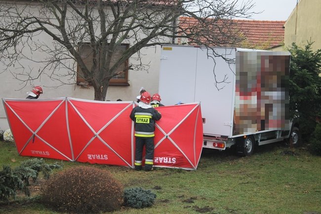 Dostał zawału w czasie jazdy? - zdjęcia