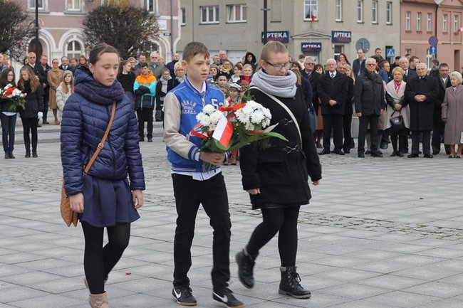 Nie sercem i szablą, ale piórem i rozumem...