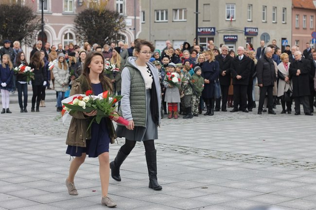 Nie sercem i szablą, ale piórem i rozumem...