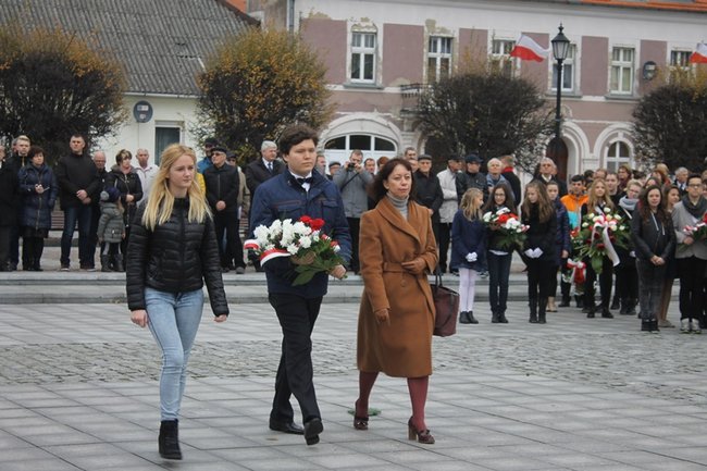 Nie sercem i szablą, ale piórem i rozumem...