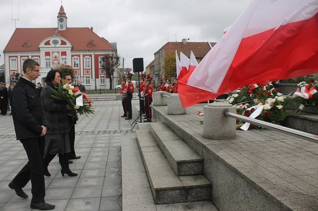Nie sercem i szablą, ale piórem i rozumem...