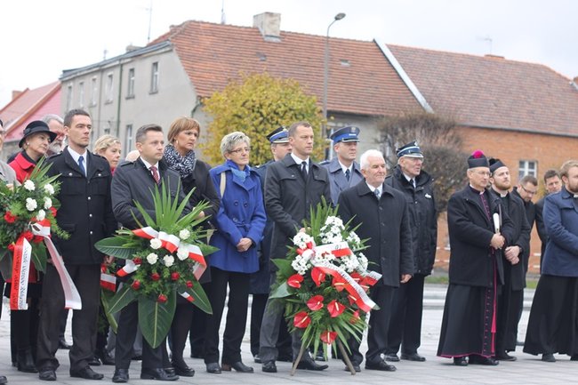 Nie sercem i szablą, ale piórem i rozumem...
