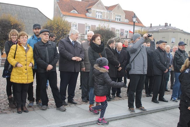 Nie sercem i szablą, ale piórem i rozumem...