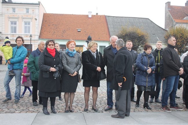 Nie sercem i szablą, ale piórem i rozumem...