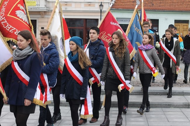 Nie sercem i szablą, ale piórem i rozumem...