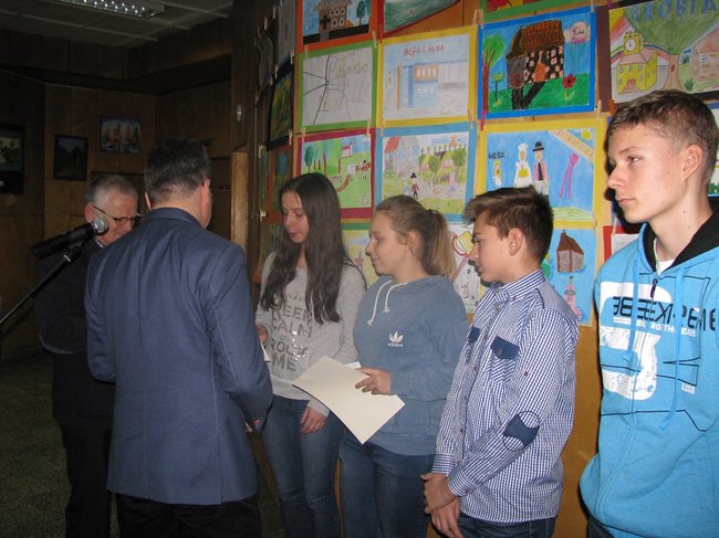 Przelali emocje na papier - zdjęcia