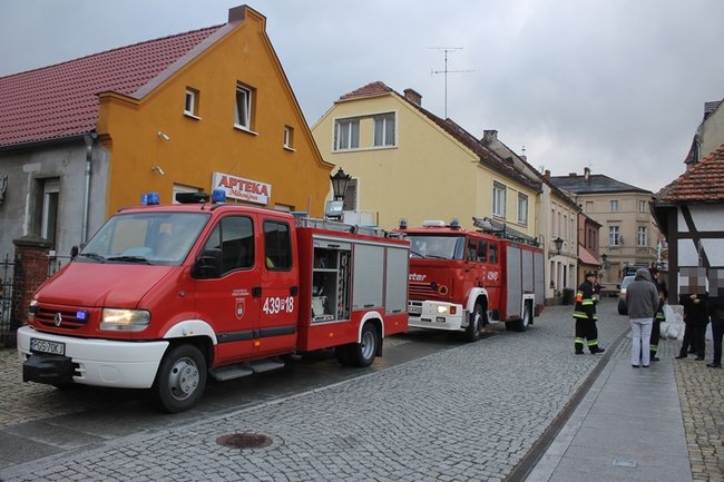 Gaz w kamienicy. Ewakuowano mieszkańców
