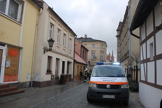 Gaz w kamienicy. Ewakuowano mieszkańców